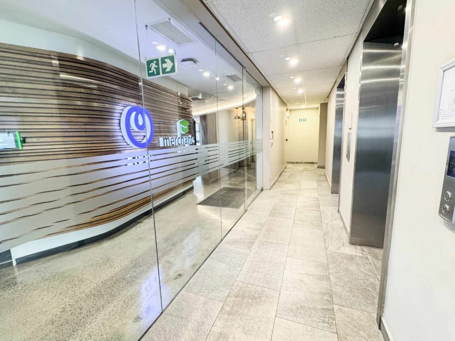 To Let Commercial Property for Rent in Woodstock Western Cape